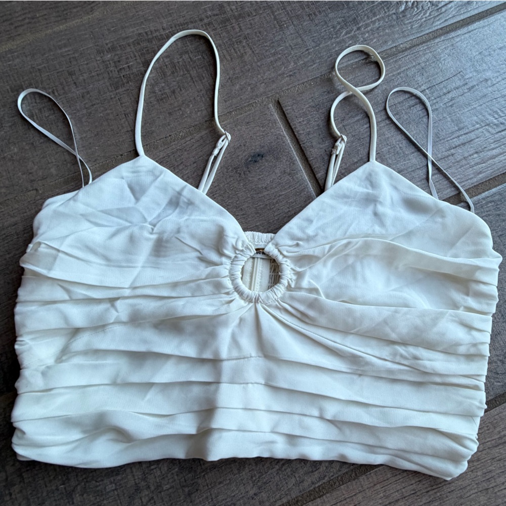 Abercrombie & Fitch Cream Ruched Top NWOT * size small